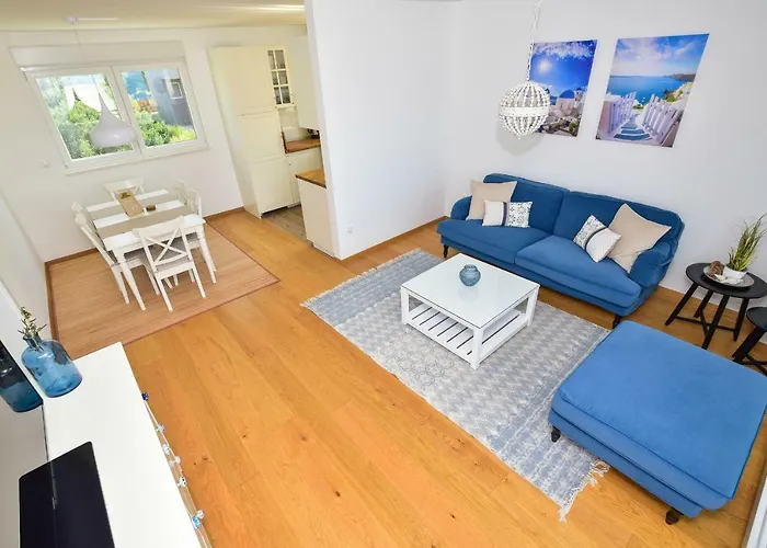 Ricca Seaview Apartment Makarska